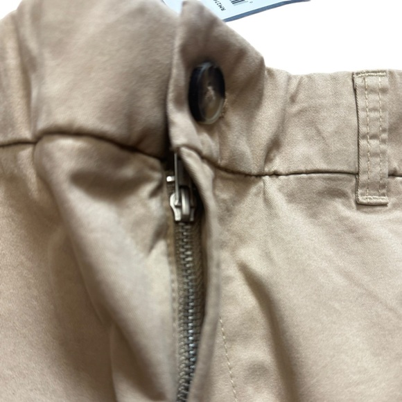 Tommy Hilfiger Classic Stretch Shorts Womens Sz 14 Flat Front Chino Below waist - Picture 8 of 16